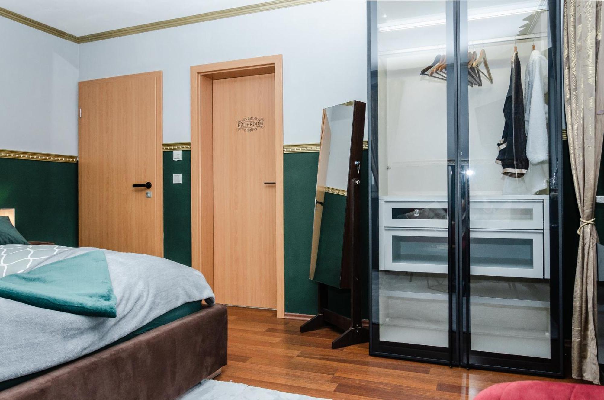 5 Sterne Centurion Ferienhaus Villa 2 Pools 86 Zoll Tv Aldersbach Εξωτερικό φωτογραφία